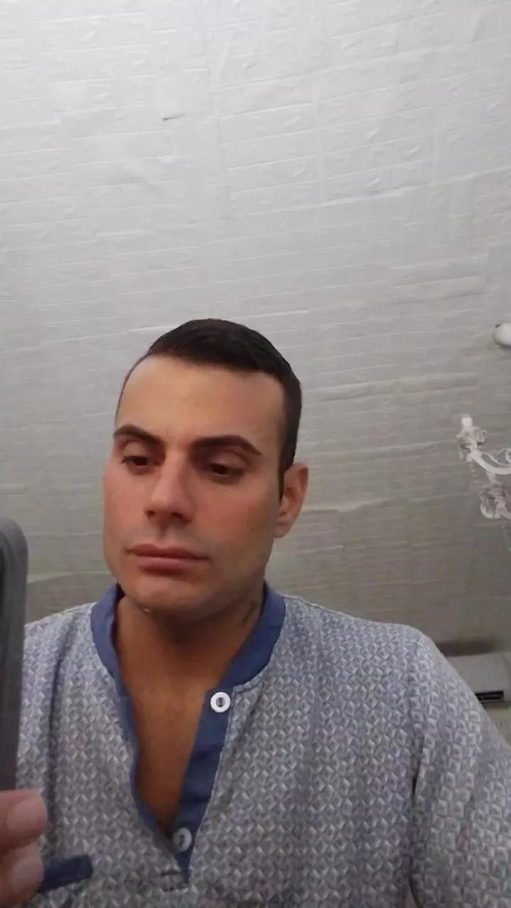 Viki84 from Cam4