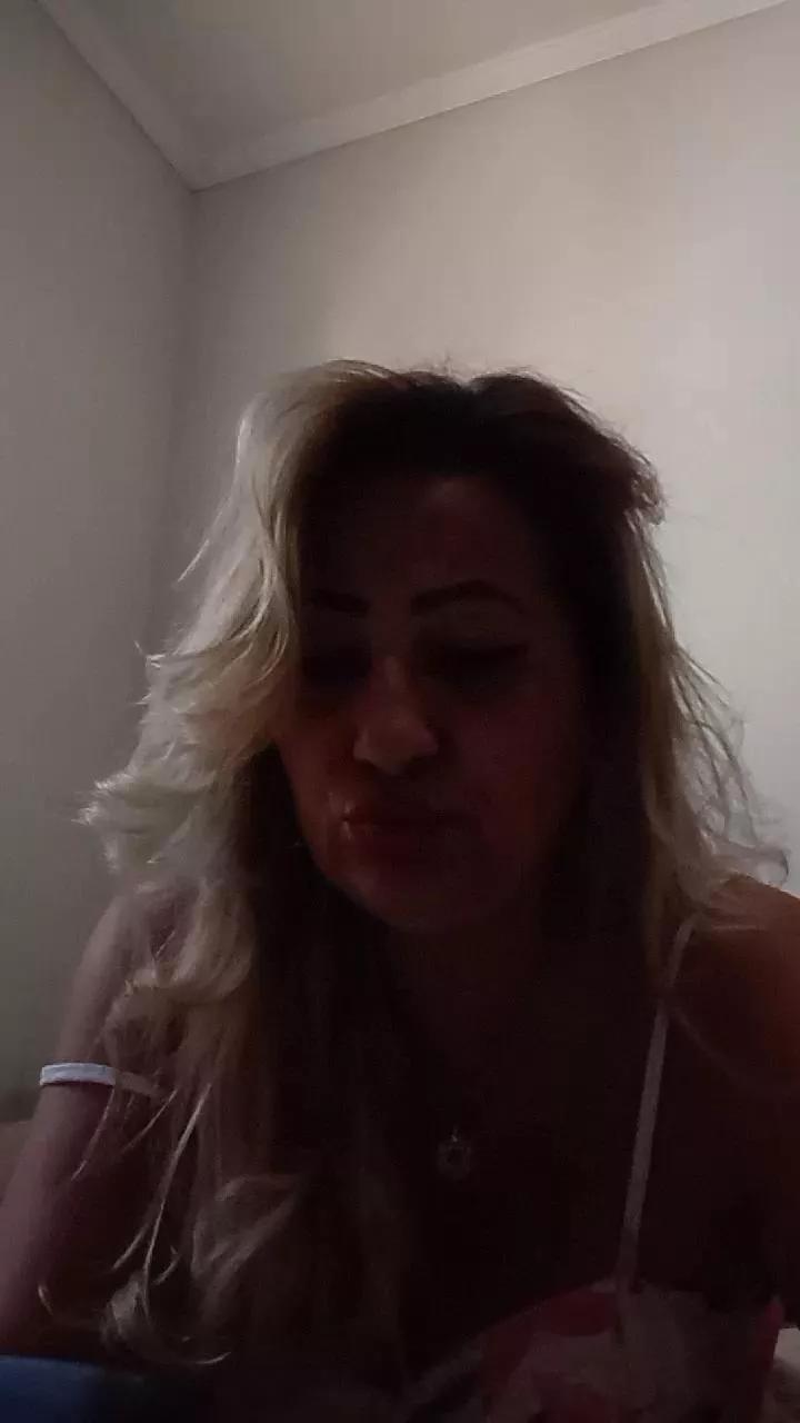Vivialves from Cam4