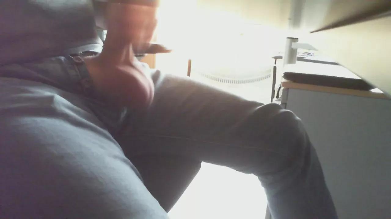 widder35 from Cam4