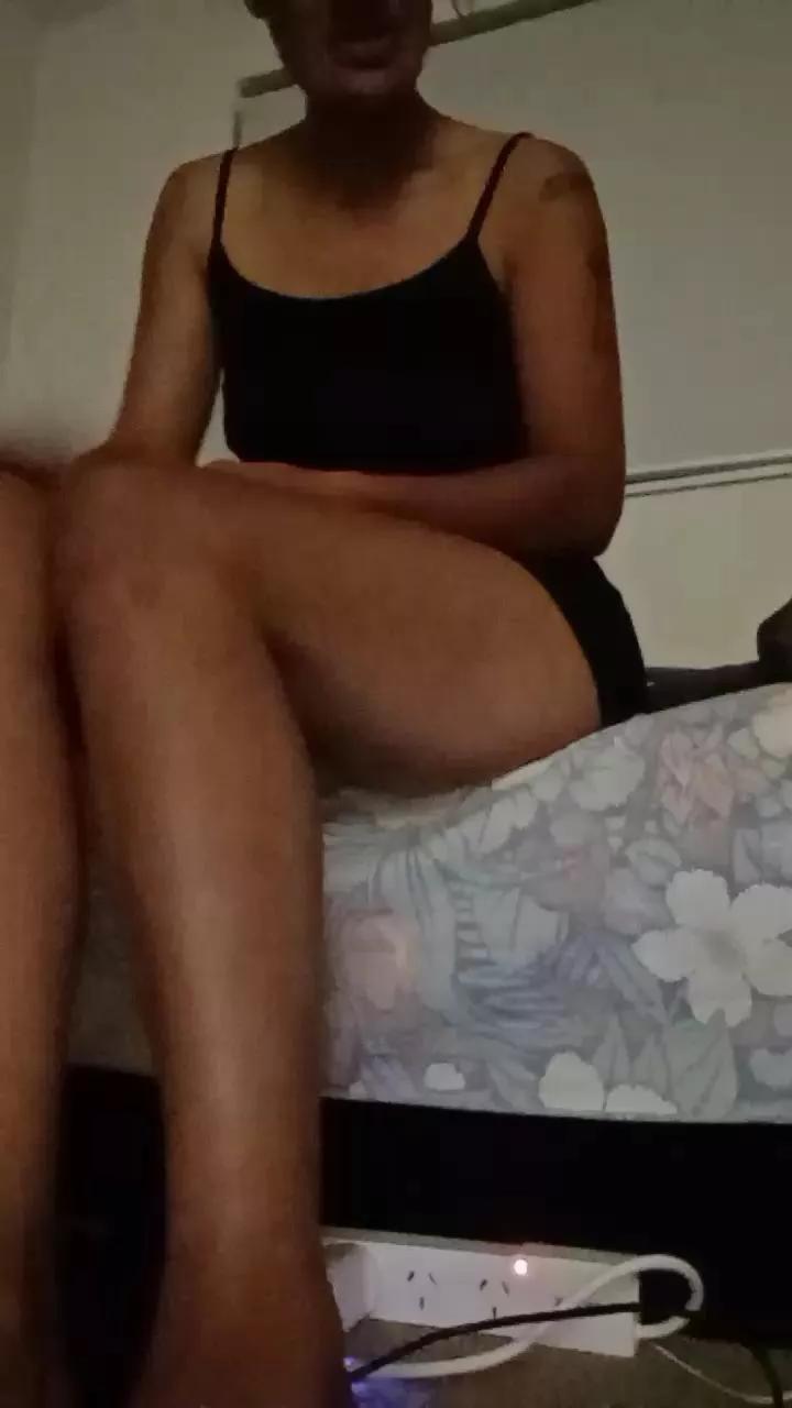 XMzmaoriX from Cam4
