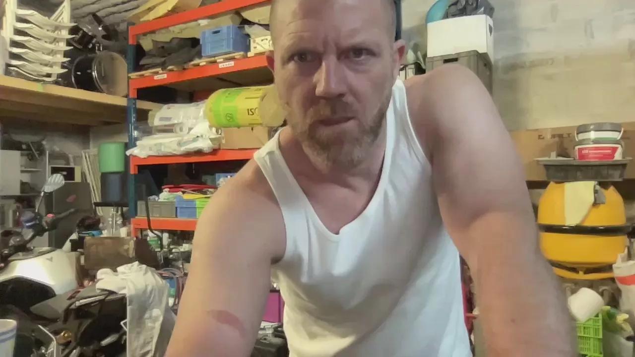 xxxironggxxx from Cam4
