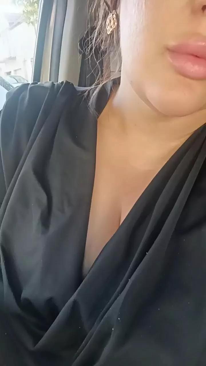 Yasminepulpeuse on Cam4