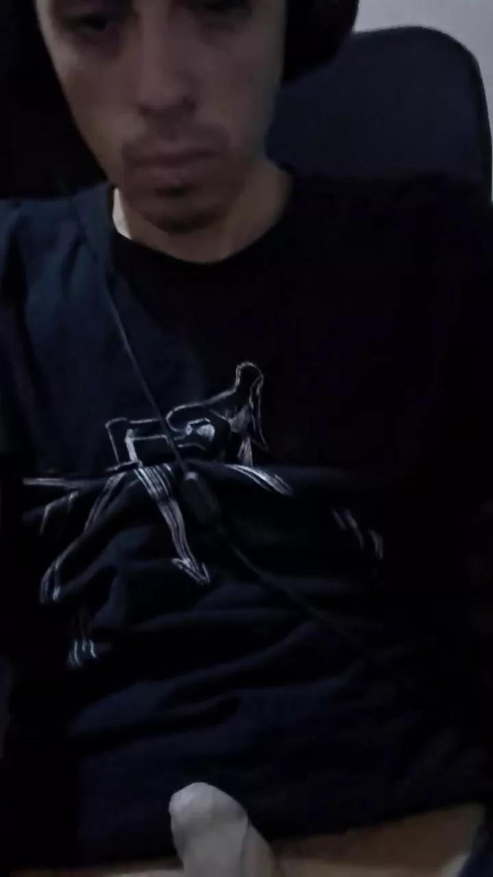 yonn19 from Cam4