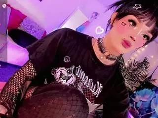 doll-swett from CamSoda