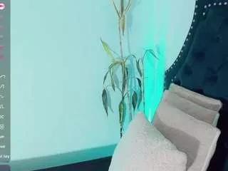 emmasaenz from CamSoda