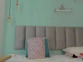 genessis44 from CamSoda