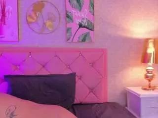 ginger-violetta from CamSoda