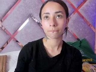 hannaazumi from CamSoda