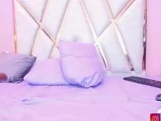 kiimlogan from CamSoda