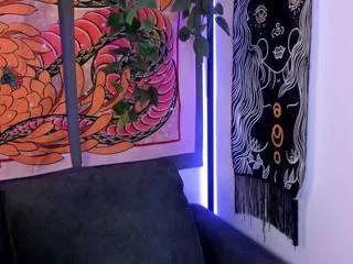 laramartinez from CamSoda