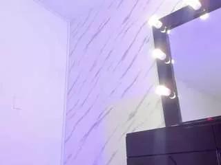 leylaroberth from CamSoda