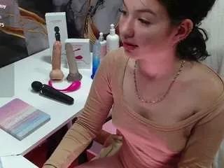 lilimini032 from CamSoda
