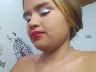little-lucyx from CamSoda