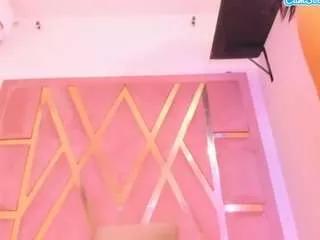 miaasm from CamSoda