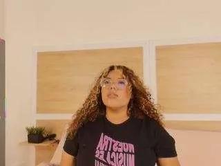 niickypurple from CamSoda