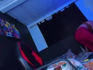 paradisetranss from CamSoda