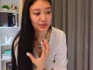 queeniedunaway from CamSoda