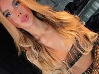 soysabrinats from CamSoda