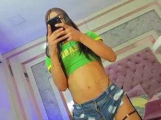 sweetsophie1 from CamSoda