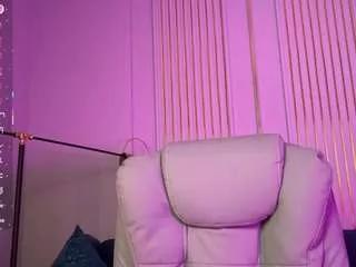 vikkimoon from CamSoda