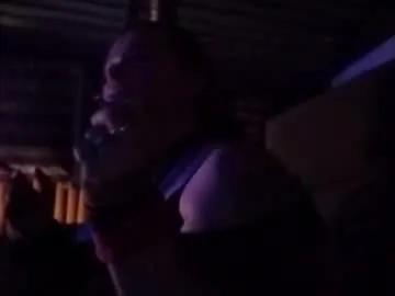 Freechat 7xofbadponylove on Chaturbate