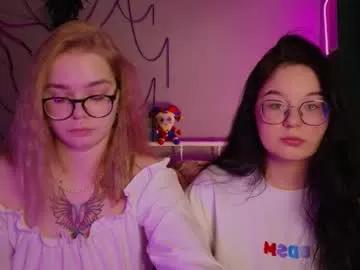 Try girls webcam shows. Sweet cute Free Performers.