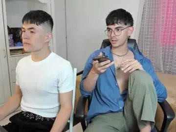Freechat _jamesboy on Chaturbate
