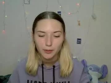 _kikiclark_ from Chaturbate is Freechat