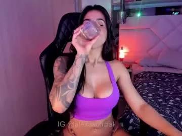 Try girls webcam shows. Sweet cute Free Performers.