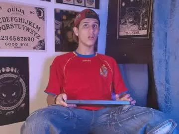 Freechat _realwav on Chaturbate