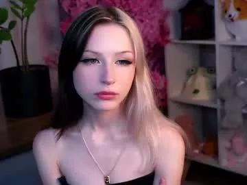 Try girls webcam shows. Sweet cute Free Performers.