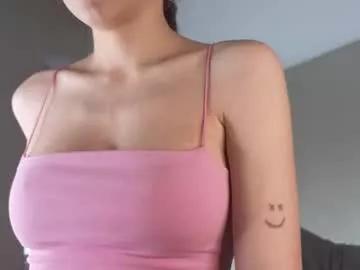 Try girls webcam shows. Sweet cute Free Performers.