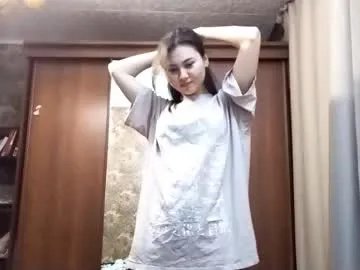 Freechat adelinehaefner on Chaturbate