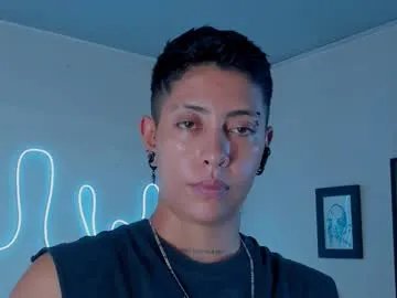 Freechat aleja1214 on Chaturbate