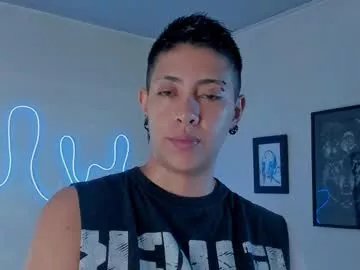 Freechat aleja1214 on Chaturbate