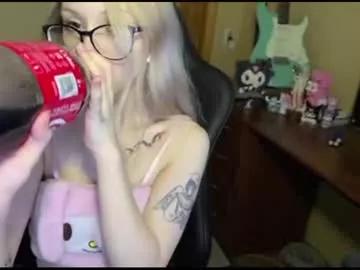 Try girls webcam shows. Sweet cute Free Performers.