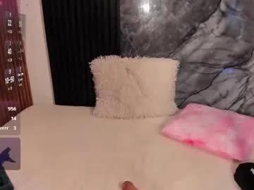 Try girls webcam shows. Sweet cute Free Performers.