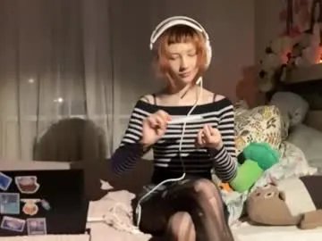 Try girls webcam shows. Sweet cute Free Performers.