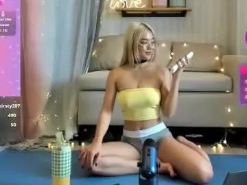 alissa_skyy from Chaturbate is Freechat