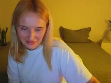 Try girls webcam shows. Sweet cute Free Performers.