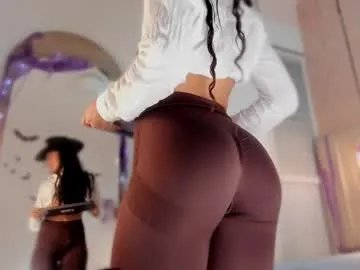 Freechat alizza_ on Chaturbate