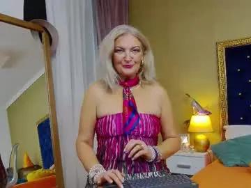 Alura_jenson_ from Chaturbate