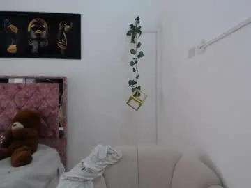 Try girls webcam shows. Sweet cute Free Performers.