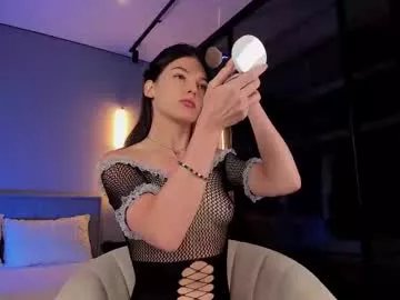 Freechat amazing_bitch on Chaturbate