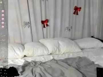 Try girls webcam shows. Sweet cute Free Performers.