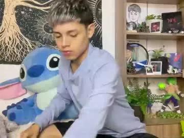 Andy_belier from Chaturbate