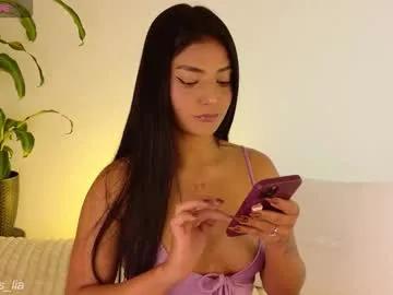 Annubis_lia from Chaturbate