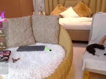Try girls webcam shows. Sweet cute Free Performers.
