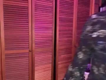 Freechat averyyy333 on Chaturbate