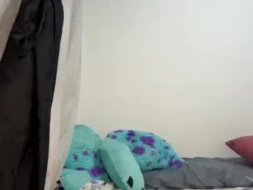 Freechat baby_roose on Chaturbate